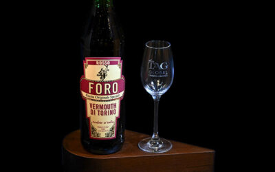 Foro Rosso Vermouth Di Torino
